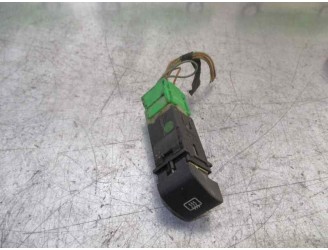 Recambio de boton luneta para skoda felicia berlina ( 791) 1.3 referencia OEM IAM 