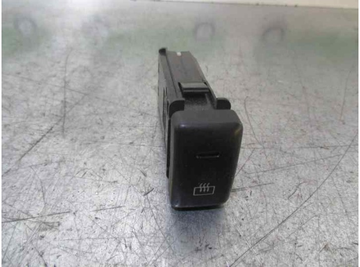 Recambio de boton luneta para opel frontera b 2.2 16v dti referencia OEM IAM M18872  