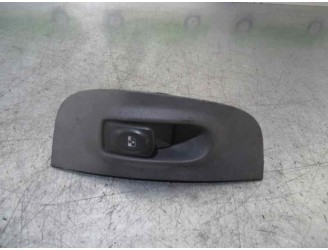 Recambio de mando elevalunas delantero derecho para renault megane i coach/coupe (da0) 1.9 dti diesel cat referencia OEM IAM 