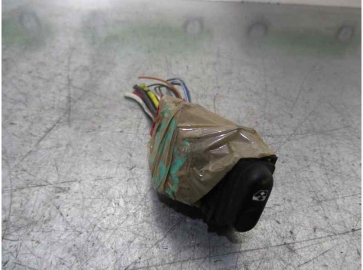 Recambio de mando elevalunas delantero izquierdo para renault 19 1.9 referencia OEM IAM 