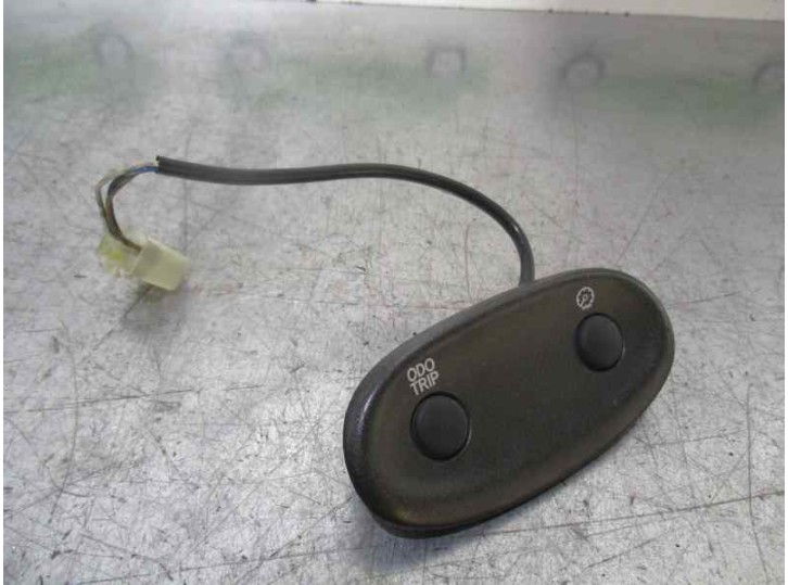 Recambio de botones salpicadero para toyota yaris verso (ncp2/nlp2) 1.3 16v cat referencia OEM IAM 