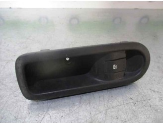 Recambio de mando elevalunas delantero derecho para renault megane ii berlina 5p confort expression referencia OEM IAM 156015540