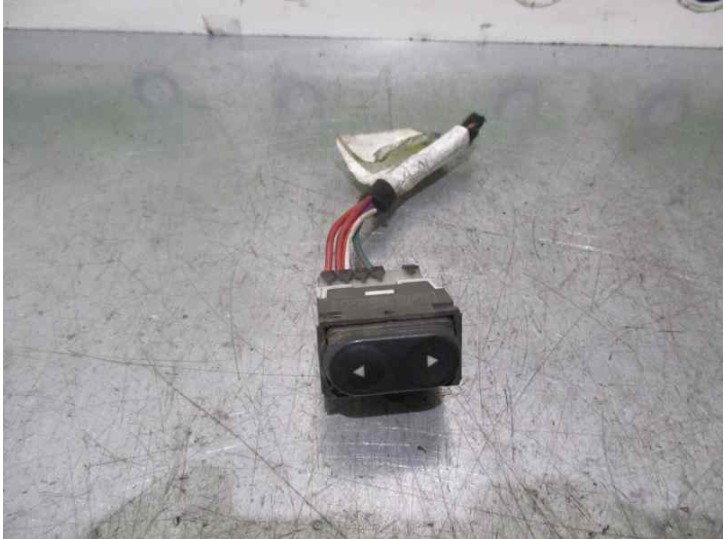 Recambio de mando elevalunas delantero derecho para fiat punto cabrio (176) 1.2 cat referencia OEM IAM   