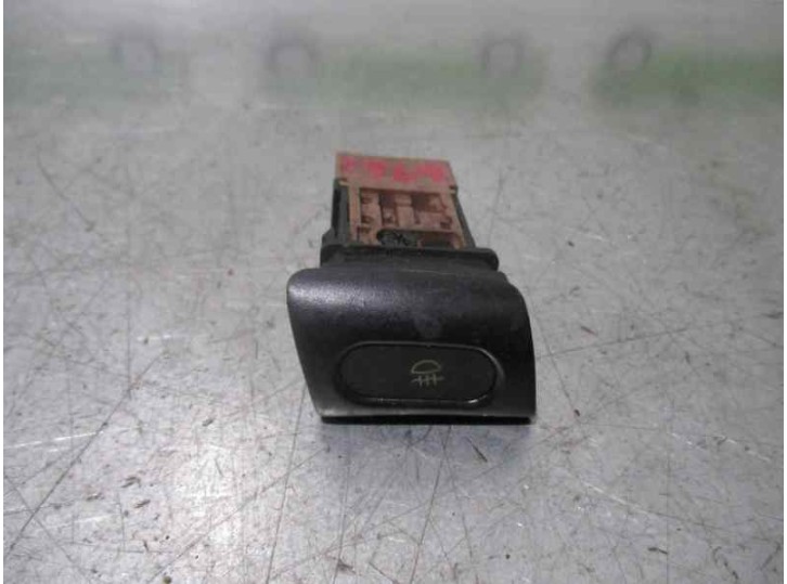 Recambio de botones salpicadero para nissan vanette cargo 1.6 referencia OEM IAM 