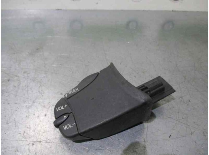 Recambio de mando radio volante para ford focus berlina (cak) 1.8 tdci cat referencia OEM IAM 98AB14K147AC 