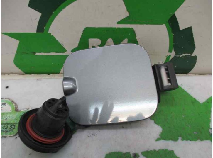 Replacement exterior fuel cap for Fiat Idea (135) 1.4 OEM IAM reference 0046829947 