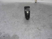Replacement front right window switch for Renault R19 Cabrio 1.8 OEM IAM reference 