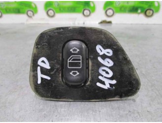 Recambio de mando elevalunas trasero derecho para mercedes-benz clase e (w210) berlina diesel 2.7 cdi 20v cat referencia OEM IAM