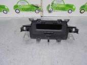 Replacement multifunction display for Renault Megane II Classic sedan 1.9 dCi diesel OEM IAM reference 8200107839 216676711 