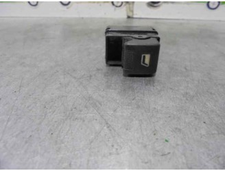Replacement rear right window lift switch for Peugeot 406 sedan (S1/S2) 2.0 HDi OEM IAM reference 