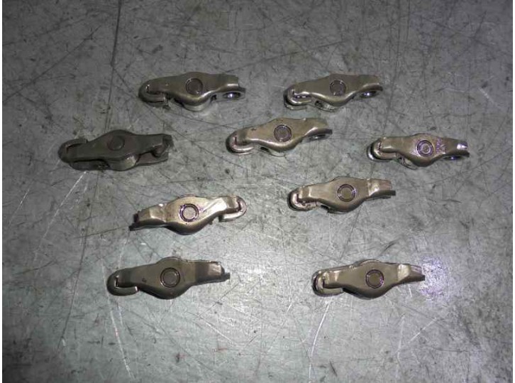 Recambio de balancin para mercedes-benz clase c (w204) berlina 2.1 cdi cat referencia OEM IAM 6510500033  