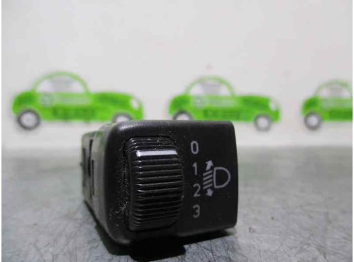 Recambio de boton regulador luces-no usar para saab 9-3 berlina 2.0 cat referencia OEM IAM 5106257 