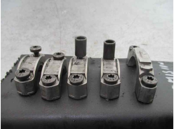 Recambio de tapa balancines para mercedes-benz clase b (w246) 2.1 cdi cat referencia OEM IAM   