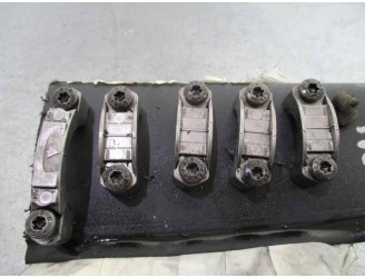 Recambio de tapa balancines para mercedes-benz clase b (w246) 2.1 cdi cat referencia OEM IAM 