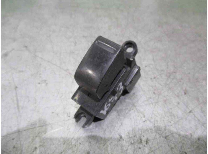 Replacement rear right window regulator switch for Nissan Primera Saloon (P12) 1.9 16V Turbodiesel CAT OEM IAM reference 25411A