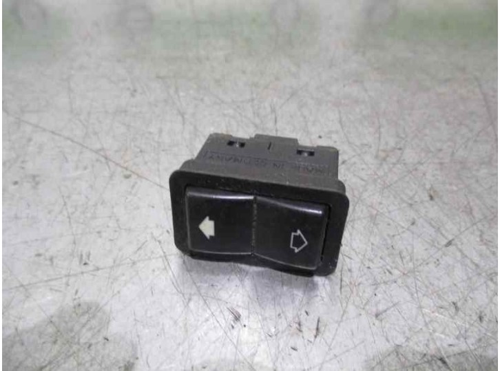 Recambio de mando elevalunas trasero derecho para bmw serie 5 berlina (e39) 525tds referencia OEM IAM 8368974 