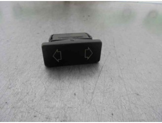 Recambio de mando elevalunas delantero izquierdo para citroën bx berlina bx 1.6 tgs referencia OEM IAM 