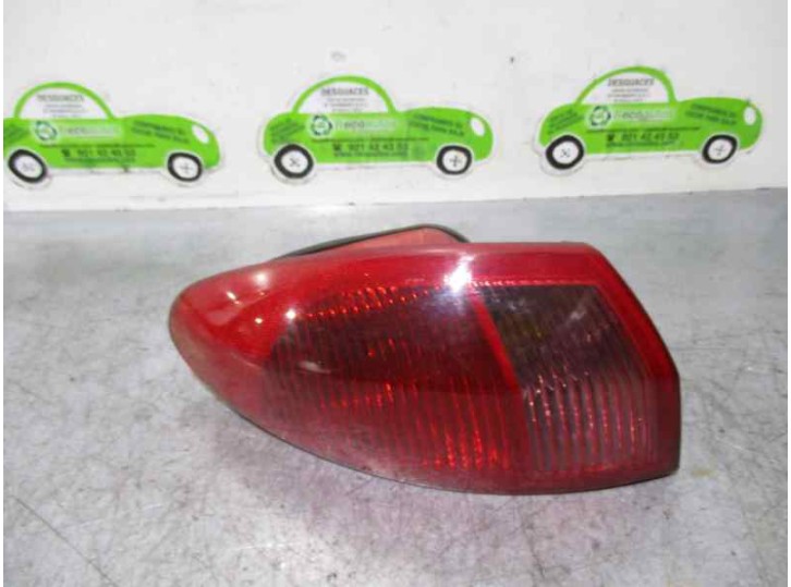 Replacement rear left tail light for Alfa Romeo 147 (190) 1.9 JTD 16V CAT OEM IAM reference 