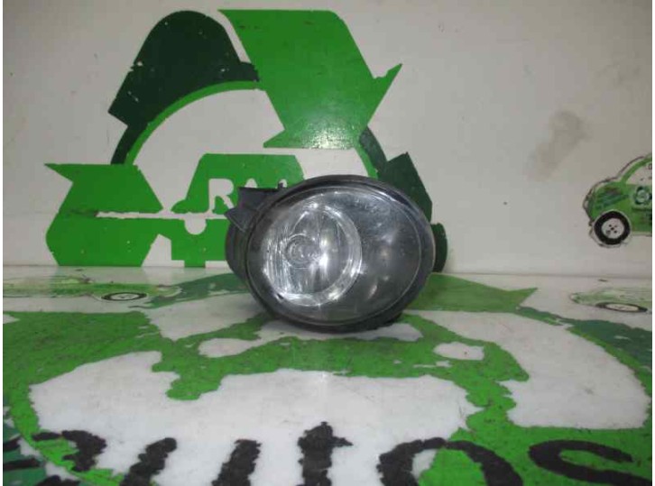 Recambio de faro antiniebla derecho para audi a6 berlina (4b2) 2.4 (121kw) referencia OEM IAM 