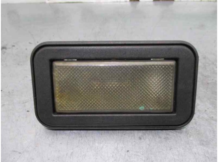 Recambio de luz interior para fiat scudo (222) 1.9 turbodiesel referencia OEM IAM 37310004 VALEO