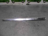 Recambio de embellecedor lateral para mercedes-benz clase b (w246) 2.1 cdi cat referencia OEM IAM A2466730483 