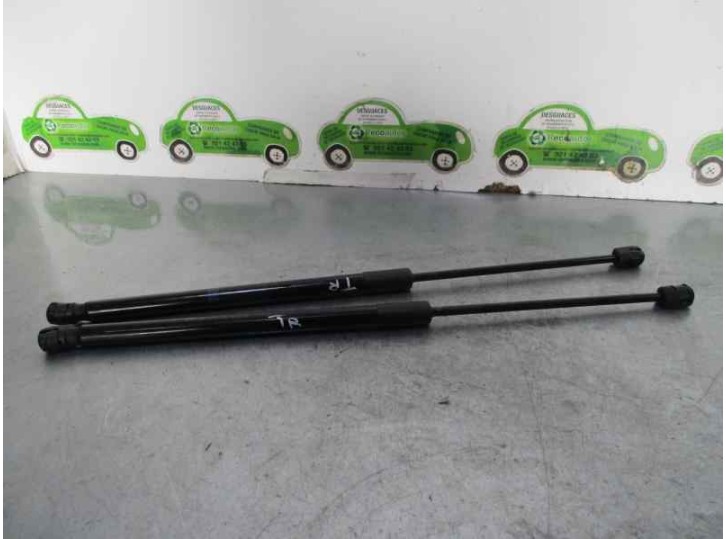 Recambio de amortiguadores maletero / porton para mercedes-benz clase b (w246) 2.1 cdi cat referencia OEM IAM A2469800664 