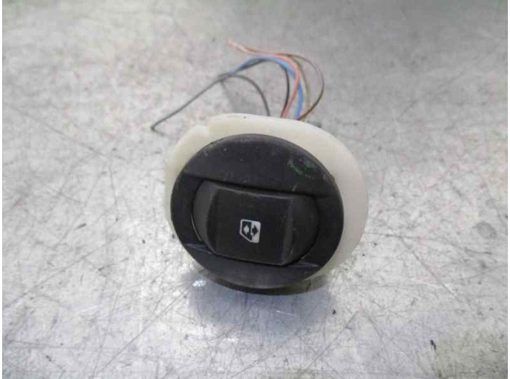 Replacement front right window regulator switch for Fiat Coupé (175) 1.8 16V CAT OEM IAM reference 