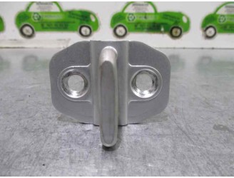 Recambio de bisagra puerta para mercedes-benz clase b (w246) 2.1 cdi cat referencia OEM IAM  11000049B 