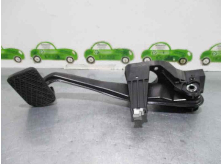 Recambio de pedal freno para mercedes-benz clase b (w246) 2.1 cdi cat referencia OEM IAM A2462900501 1433600328368AB 