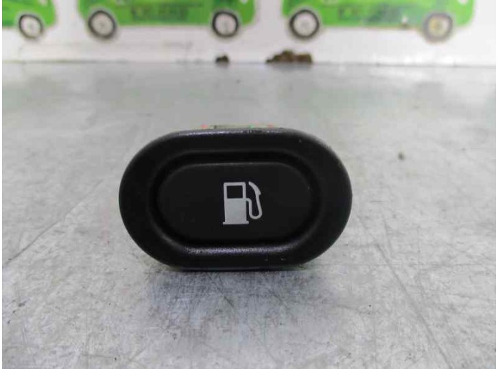 Recambio de boton apertura deposito para saab 9-5 familiar 3.0 v6 tid cat referencia OEM IAM  156797 