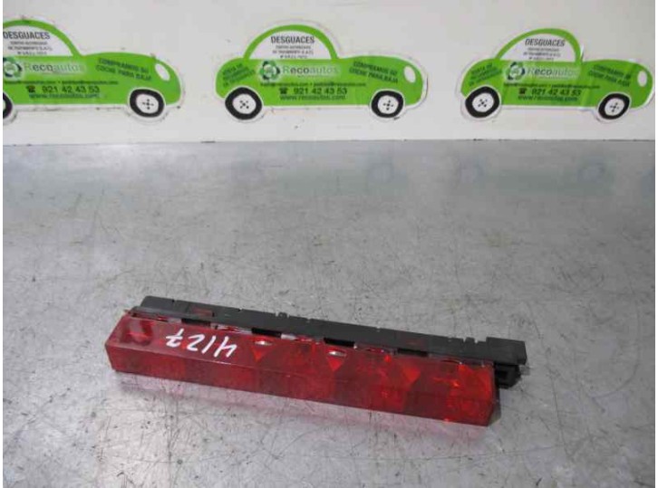 Recambio de luz central de freno para ford focus berlina (cap) titanium referencia OEM IAM 1S7113A613AE 