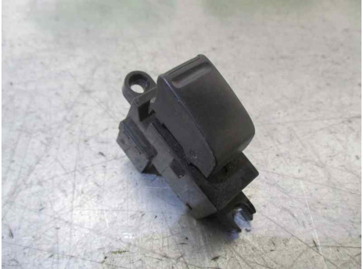 Recambio de mando elevalunas delantero derecho para nissan primera berlina (p12) 1.9 16v turbodiesel cat referencia OEM IAM 2541