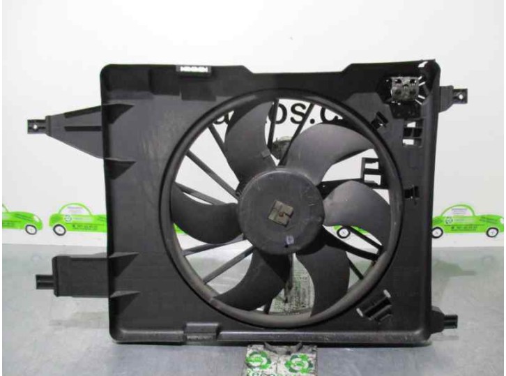 Recambio de electroventilador para renault megane grand tour 1.9 referencia OEM IAM 8200151464B 5020212 GATE