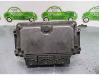 Recambio de centralita motor uce para citroën saxo 1.5 d sx referencia OEM IAM 9630059880 0281001839 BOSCH