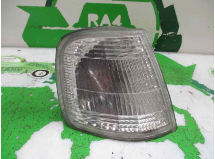 Recambio de piloto delantero derecho para peugeot 405 berlina 1.9 cat referencia OEM IAM 