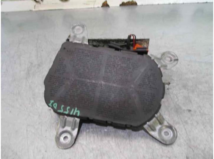 Recambio de airbag lateral izquierdo para bmw serie 5 berlina (e39) 528i referencia OEM IAM 96B2621B0328 00060711A TRW