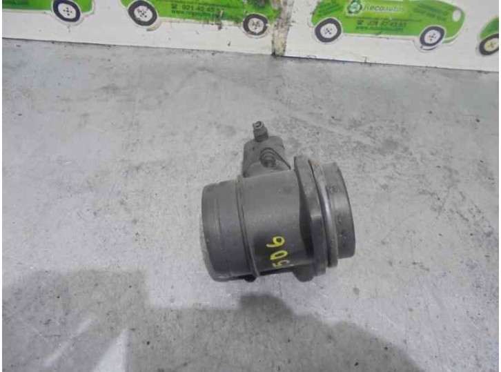 Replacement mass air flow sensor for Seat Ibiza (6L1) 1.9 TDI OEM IAM reference 038906461B 0281002531 BOSCH