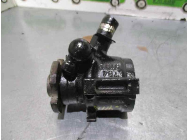Recambio de bomba servodireccion para peugeot 405 berlina 1.9 cat referencia OEM IAM 7849701 
