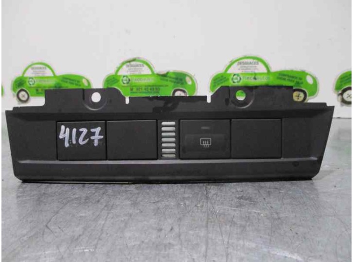 Recambio de boton luneta para ford focus berlina (cap) titanium referencia OEM IAM 4M5113D734BB 