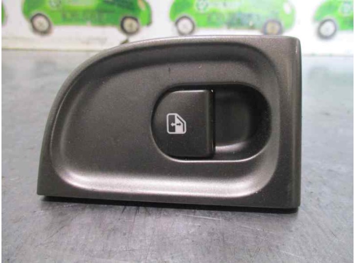 Recambio de mando elevalunas trasero derecho para lancia thesis (115) 2.4 20v cat referencia OEM IAM 