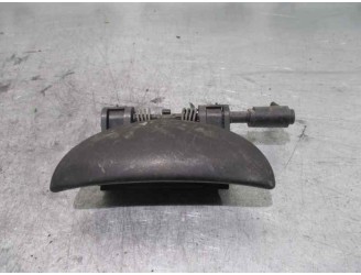 Recambio de maneta exterior trasera izquierda para peugeot 206 berlina xt referencia OEM IAM  CAJA 8 