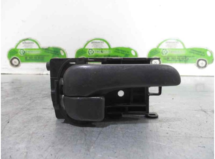 Recambio de maneta interior delantera derecha para nissan almera (n16/e) 2.2 16v turbodiesel cat referencia OEM IAM CAJA 3 