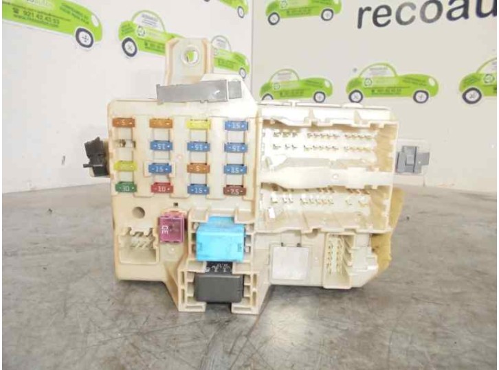 Recambio de caja reles / fusibles para mazda 6 monovolumen (gy) 2.0 diesel cat referencia OEM IAM 0136504E14  