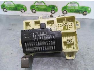 Recambio de caja reles / fusibles para jaguar s-type 3.0 v6 executive referencia OEM IAM 2R8T14A067AD 0450806031 