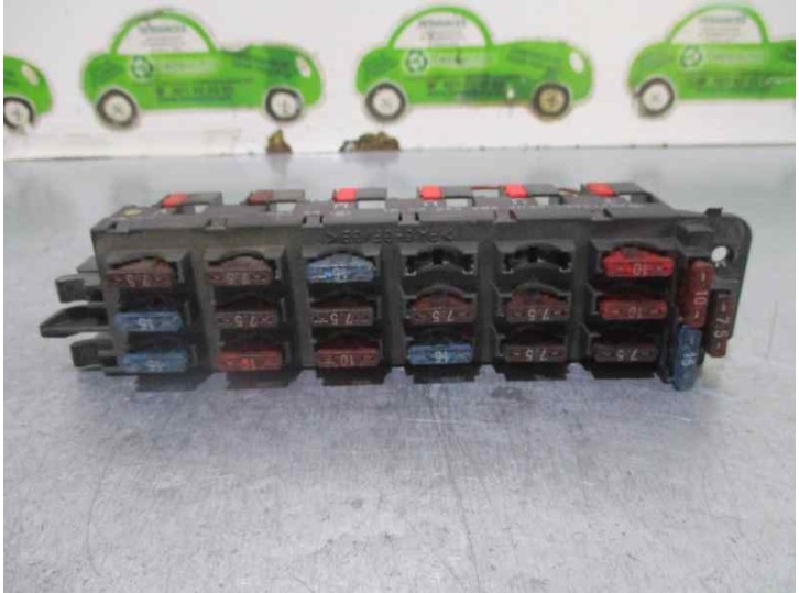 Recambio de caja reles / fusibles para mercedes-benz clase c (w202) berlina 2.8 24v cat referencia OEM IAM 2025450901 897083000 