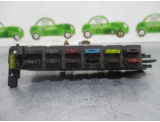 Recambio de caja reles / fusibles para mercedes-benz clase c (w202) berlina 2.8 24v cat referencia OEM IAM 2025450801 897084000 