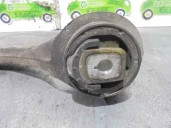 Recambio de brazo suspension inferior delantero izquierdo para audi a6 berlina (4b2) 2.4 (121kw) referencia OEM IAM 