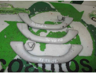 Recambio de agarrador para volkswagen passat berlina (3b3) 1.9 tdi referencia OEM IAM 