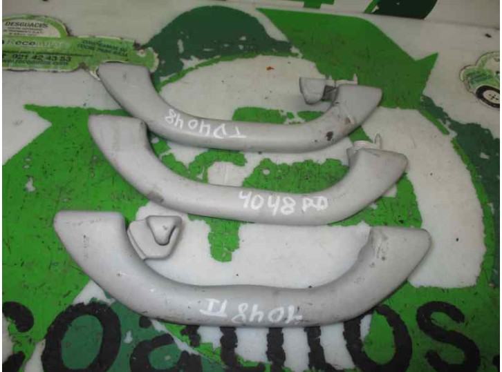 Replacement grab handle for Volkswagen Passat Saloon (3B3) 1.9 TDI OEM IAM reference 