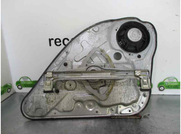 Replacement rear left window regulator for Ford Focus lim. (CB4) 1.8 TDCi turbodiesel CAT OEM IAM reference MANUAL 5 DOOR